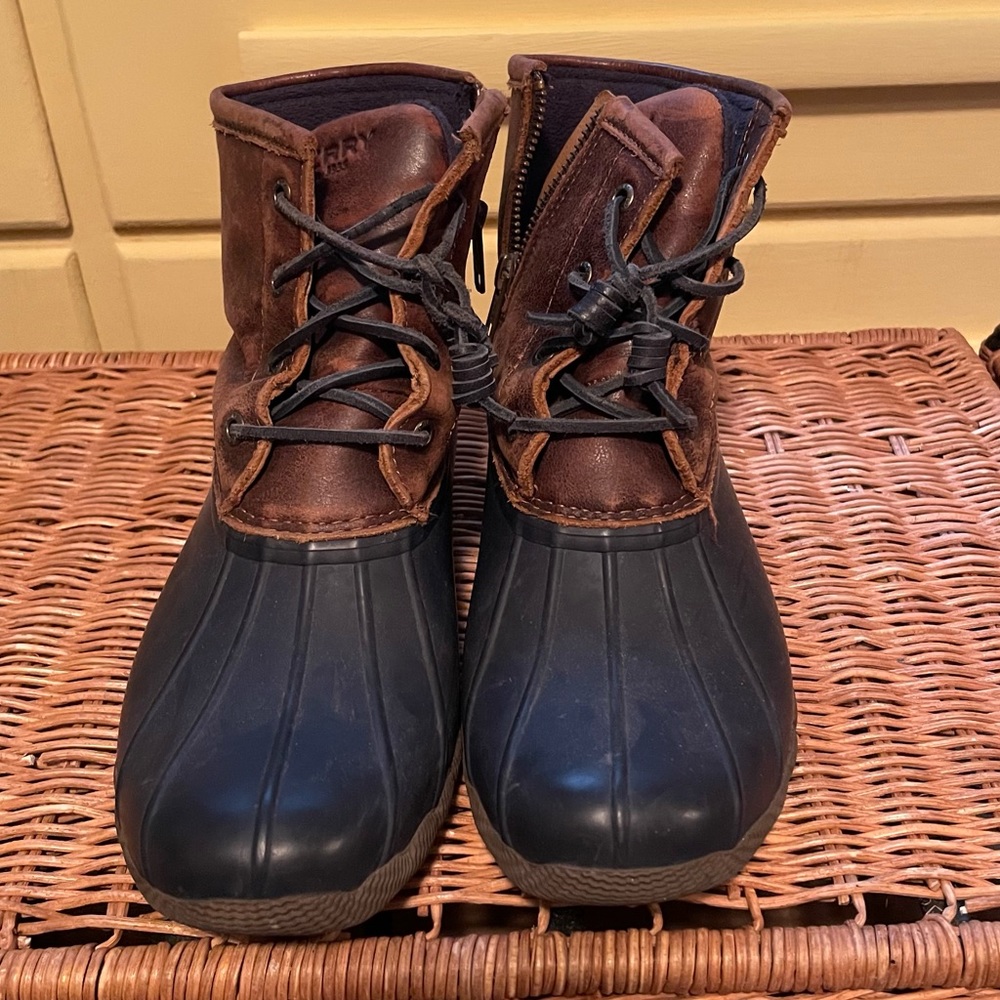 Women’s Sperry Duckboot, Navy Blue and Brown, Waterproof Rubber, Size: 7